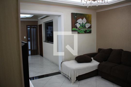 Sala de casa à venda com 5 quartos, 585m² em Bandeirantes, Contagem