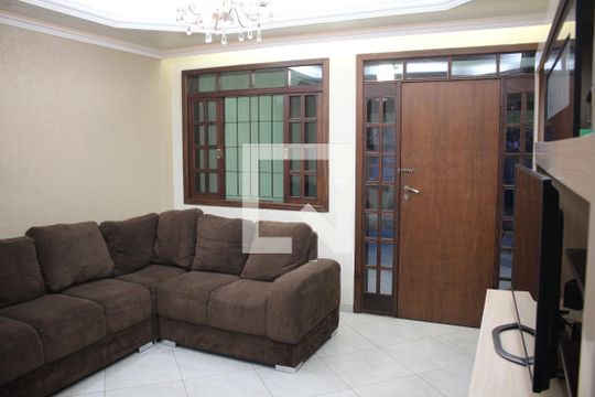 Sala de casa à venda com 5 quartos, 585m² em Bandeirantes, Contagem