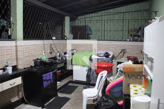 Área de Serviço de casa à venda com 5 quartos, 585m² em Bandeirantes, Contagem