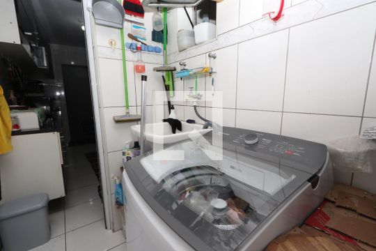 Lavanderia de apartamento à venda com 3 quartos, 74m² em Vila Bancária, São Paulo