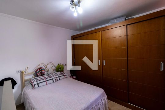 Suíte de casa à venda com 2 quartos, 60m² em Vila Marieta, São Paulo