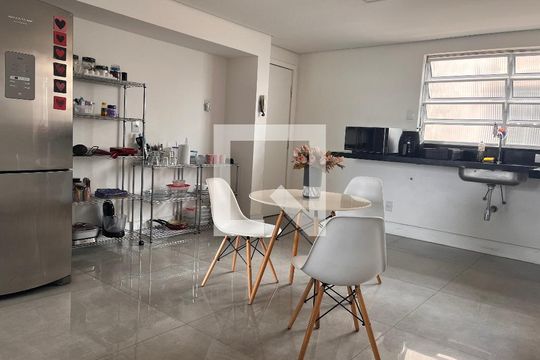 Cozinha  de apartamento à venda com 3 quartos, 182m² em Bom Retiro, São Paulo