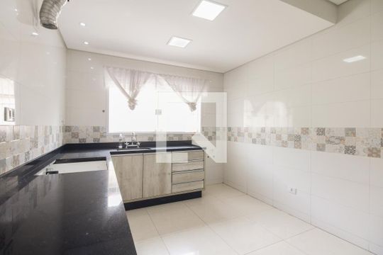 Cozinha de casa à venda com 4 quartos, 400m² em Penha de França, São Paulo