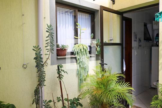 Quintal de apartamento à venda com 2 quartos, 99m² em Nova Gerti, São Caetano do Sul