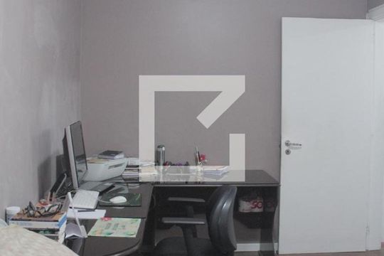 Quarto Suíte de apartamento à venda com 2 quartos, 83m² em Menino Deus, Porto Alegre