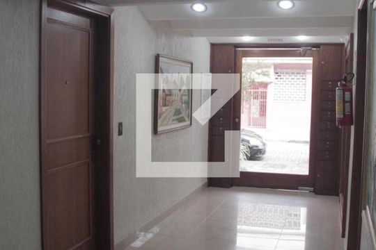 Hall de entrada de apartamento à venda com 2 quartos, 83m² em Menino Deus, Porto Alegre