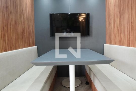 Área comum de kitnet/studio à venda com 1 quarto, 27m² em Pinheiros, São Paulo