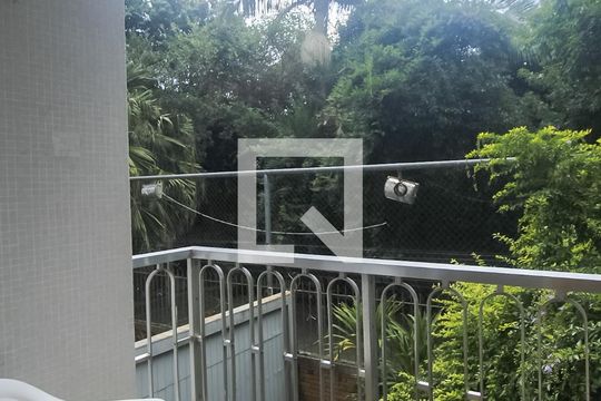 Sacada de apartamento à venda com 3 quartos, 174m² em São João, Porto Alegre