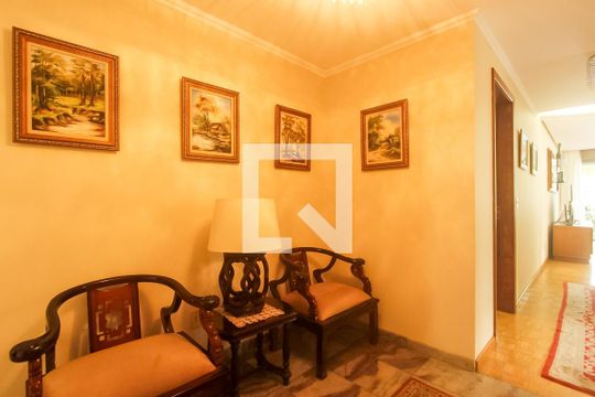 Hall de apartamento à venda com 3 quartos, 174m² em São João, Porto Alegre