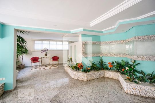 Hall social de apartamento para alugar com 2 quartos, 50m² em Vila Ivone, São Paulo