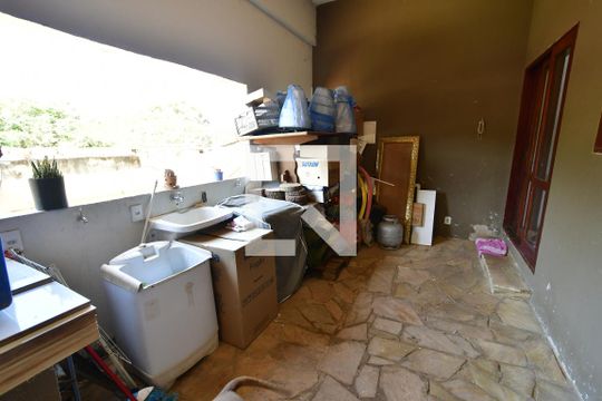 Área de Serviço de casa à venda com 4 quartos, 240m² em Jardim Conceição, Campinas