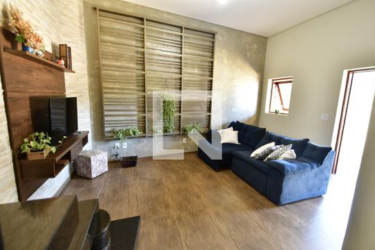 Sala de casa à venda com 4 quartos, 240m² em Jardim Conceição, Campinas