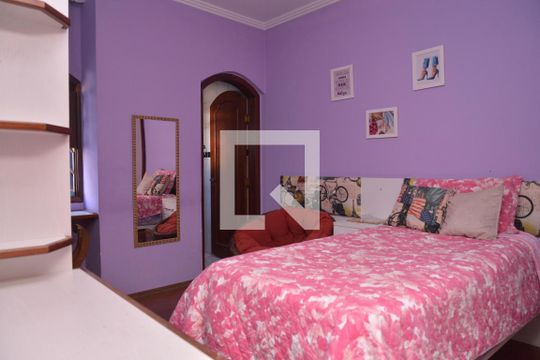Quarto de casa à venda com 3 quartos, 176m² em Vila Pires, Santo André