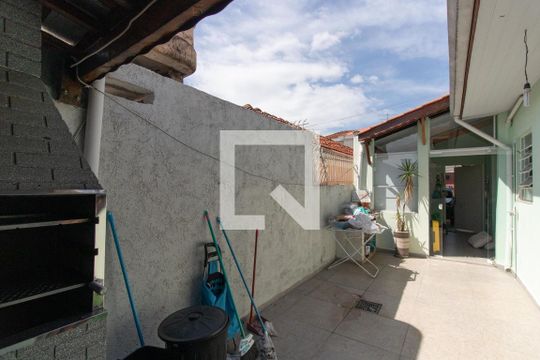 Quintal de casa à venda com 2 quartos, 155m² em Tremembé, São Paulo