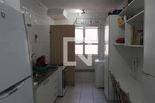 Cozinha e Área de Serviço de apartamento para alugar com 2 quartos, 66m² em Medeiros, Jundiaí