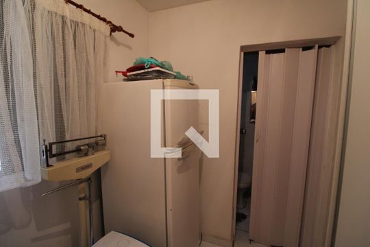 Despensa de casa à venda com 3 quartos, 198m² em Chora Menino, São Paulo