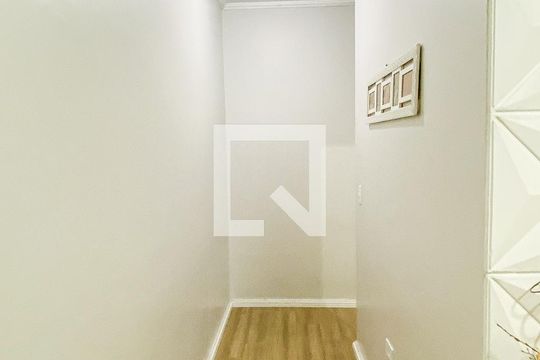 Corredor de apartamento à venda com 2 quartos, 96m² em Jardim Ana Maria, Santo André