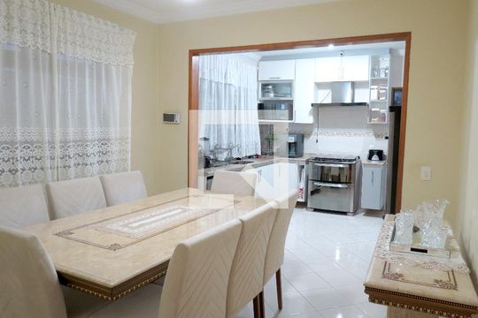 Cozinha de casa à venda com 4 quartos, 308m² em Jardim Monjolo, São Paulo