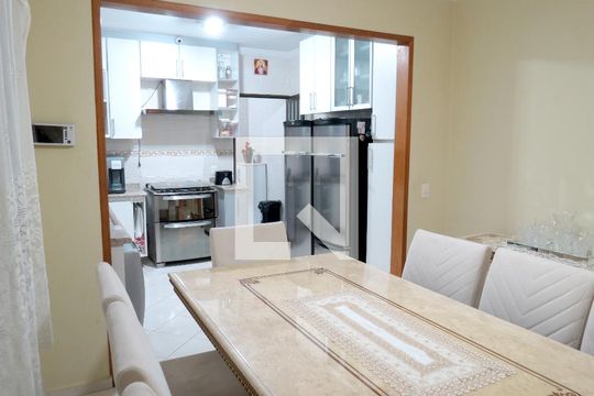Cozinha de casa à venda com 4 quartos, 308m² em Jardim Monjolo, São Paulo