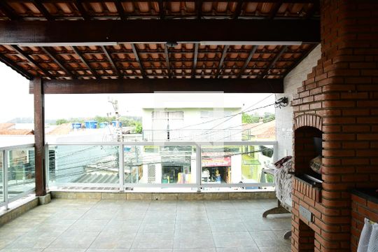 Varanda de casa para alugar com 2 quartos, 100m² em Jardim do Engenho, Cotia