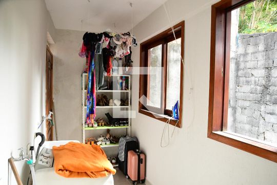 Área de Serviço de casa para alugar com 2 quartos, 100m² em Jardim do Engenho, Cotia