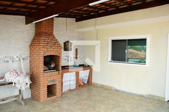 Varanda de casa para alugar com 2 quartos, 100m² em Jardim do Engenho, Cotia