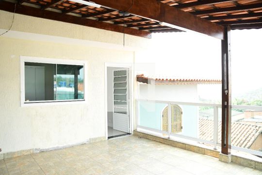 Varanda de casa para alugar com 2 quartos, 100m² em Jardim do Engenho, Cotia