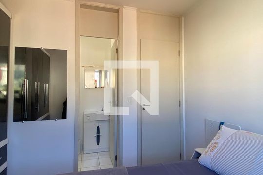 Quarto 1 - Suite de apartamento para alugar com 3 quartos, 67m² em Morro Santana, Porto Alegre