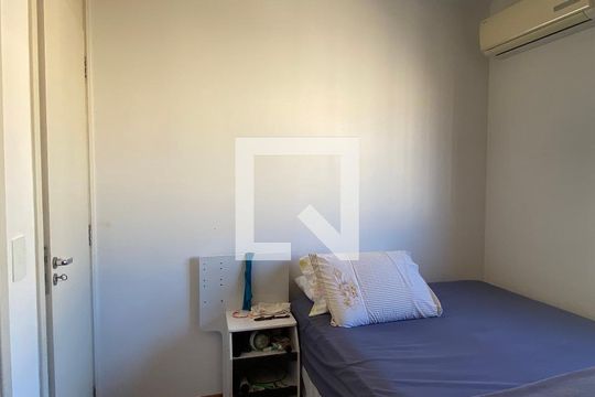 Quarto 1 - Suite de apartamento para alugar com 3 quartos, 67m² em Morro Santana, Porto Alegre