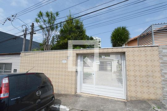 Fachada de casa para alugar com 3 quartos, 110m² em Vila Friburgo, São Paulo
