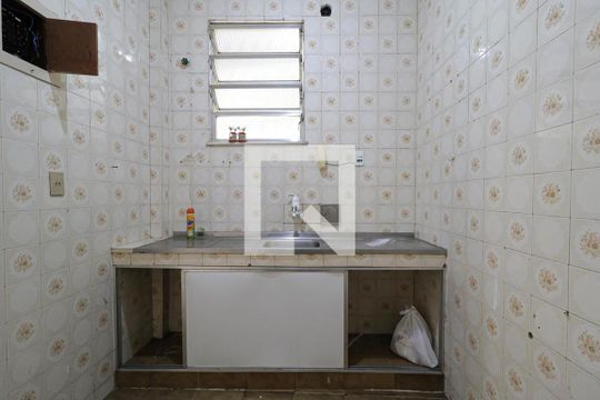 Cozinha de apartamento para alugar com 2 quartos, 72m² em Maria da Graça, Rio de Janeiro