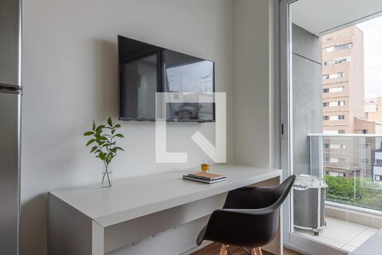 Apartamento para alugar com 1 quarto, 25m² em Sé, São Paulo