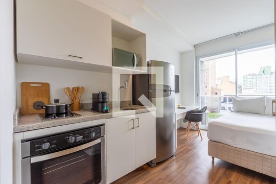 Apartamento para alugar com 1 quarto, 25m² em Sé, São Paulo