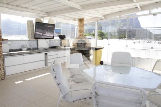 Churrasqueira de apartamento à venda com 6 quartos, 700m² em Barra da Tijuca, Rio de Janeiro