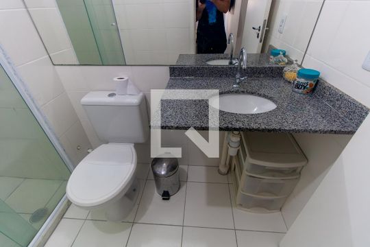 Banheiro da Suíte de apartamento à venda com 2 quartos, 52m² em Sítio da Figueira, São Paulo