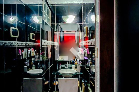 Banheiro da Suíte de casa à venda com 3 quartos, 192m² em Vila Oratório, São Paulo