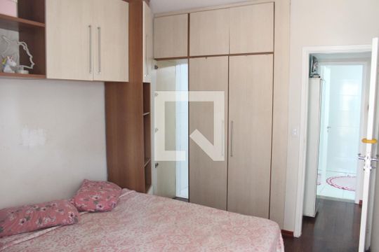 Suíte de apartamento para alugar com 2 quartos, 116m² em Centro, São Vicente