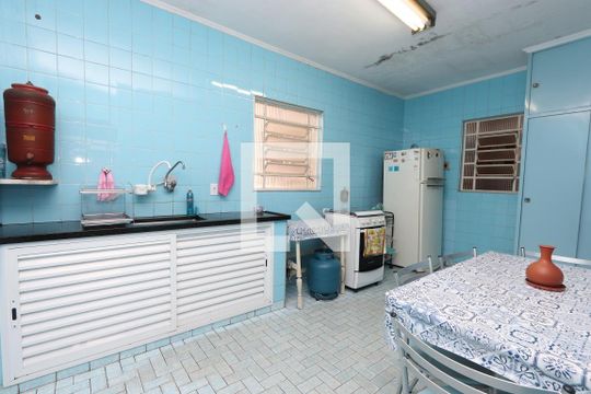 Cozinha de casa à venda com 3 quartos, 480m² em Vila Alpina, São Paulo