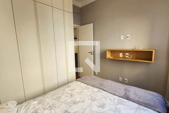 Quarto de apartamento à venda com 1 quarto, 46m² em Flamengo, Rio de Janeiro