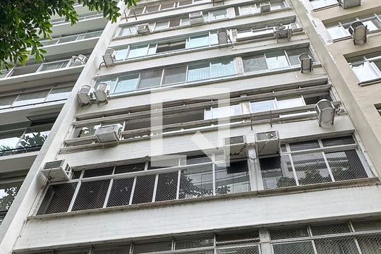 Fachada de apartamento à venda com 3 quartos, 170m² em Copacabana, Rio de Janeiro