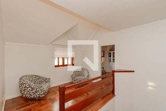 Hall dos Quartos de casa de condomínio à venda com 5 quartos, 901m² em Chácara Monte Alegre, São Paulo