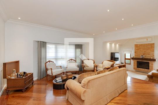 Casa de Condomínio à venda com 5 quartos, 901m² em Chácara Monte Alegre, São Paulo