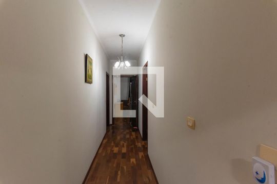 Corredor de casa à venda com 3 quartos, 142m² em Vila Pompéia, Campinas