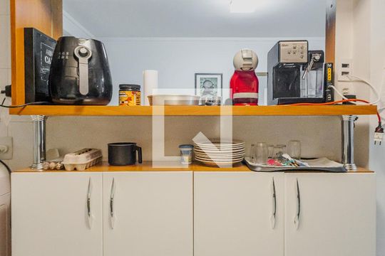 Cozinha e Área de Serviço de apartamento para alugar com 2 quartos, 60m² em Jardim Paulista, São Paulo