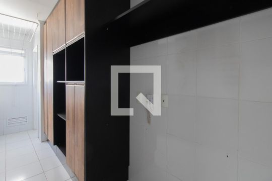 Cozinha de apartamento à venda com 3 quartos, 106m² em Jardim Flor da Montanha, Guarulhos