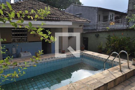 Área externa de casa à venda com 3 quartos, 149m² em Cachambi, Rio de Janeiro