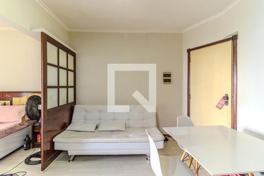 Sala de kitnet/studio para alugar com 1 quarto, 32m² em Campos Elíseos, São Paulo