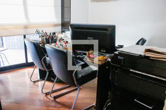 Escritório 2 de apartamento à venda com 4 quartos, 428m² em Jardim Vitoria Regia (zona Oeste), São Paulo