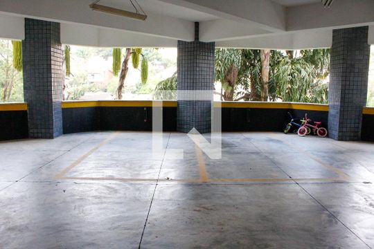 Garagem de apartamento à venda com 4 quartos, 428m² em Jardim Vitoria Regia (zona Oeste), São Paulo