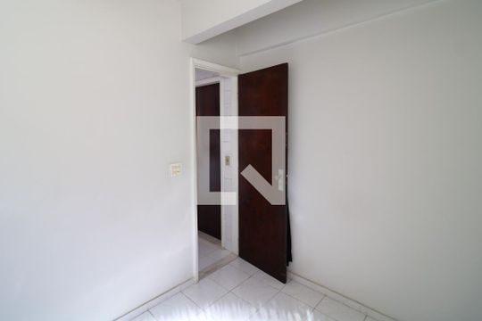 Quarto de Serviço de casa à venda com 4 quartos, 190m² em Jardim Guanabara, Rio de Janeiro